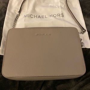Michael Kors Crossbody Bag